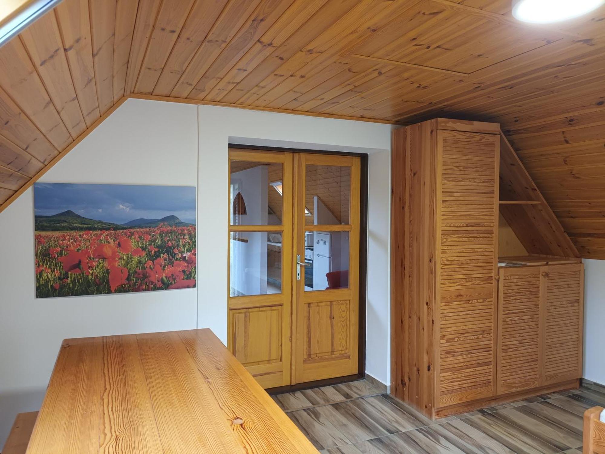 Keknefelejcs Vendeghaz Appartement Tapolca Buitenkant foto